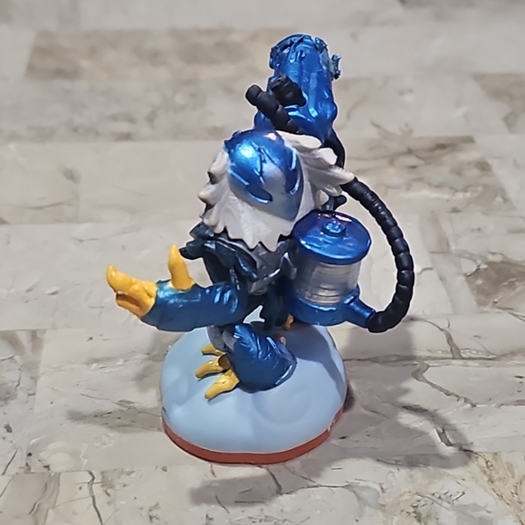 Skylanders Giants - Jet Vac - Activision - Figure - 2012 - Picture 3 of 6